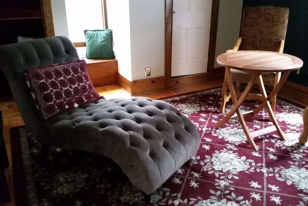 Relax in the chaise Lounge in your room