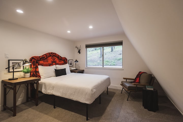Main floor bedroom