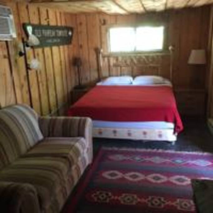 Queen size bed