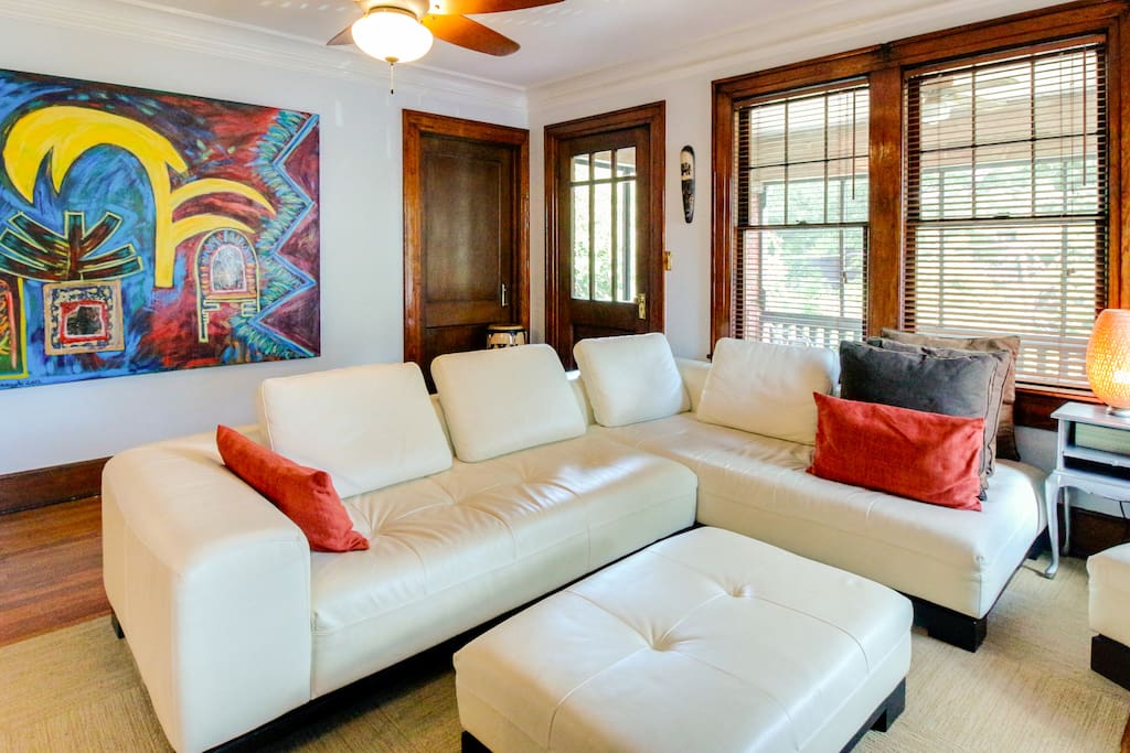 Living Room has beautiful original artwork. View #3