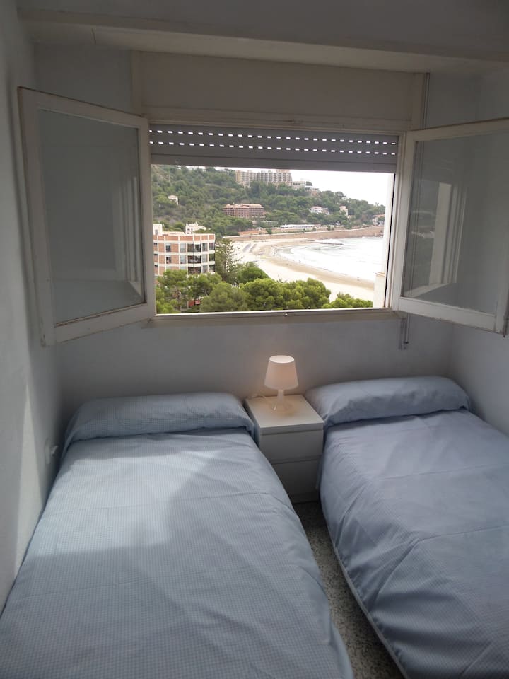 Chumba # 1 cha kulala