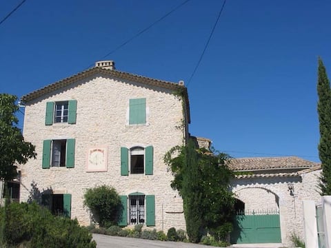 Mas Carpe Diem with private pool and Wi-Fi