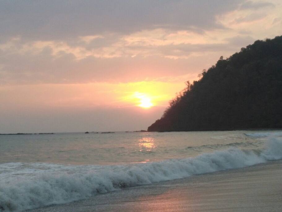 Playa de Jacó /Jaco Beach