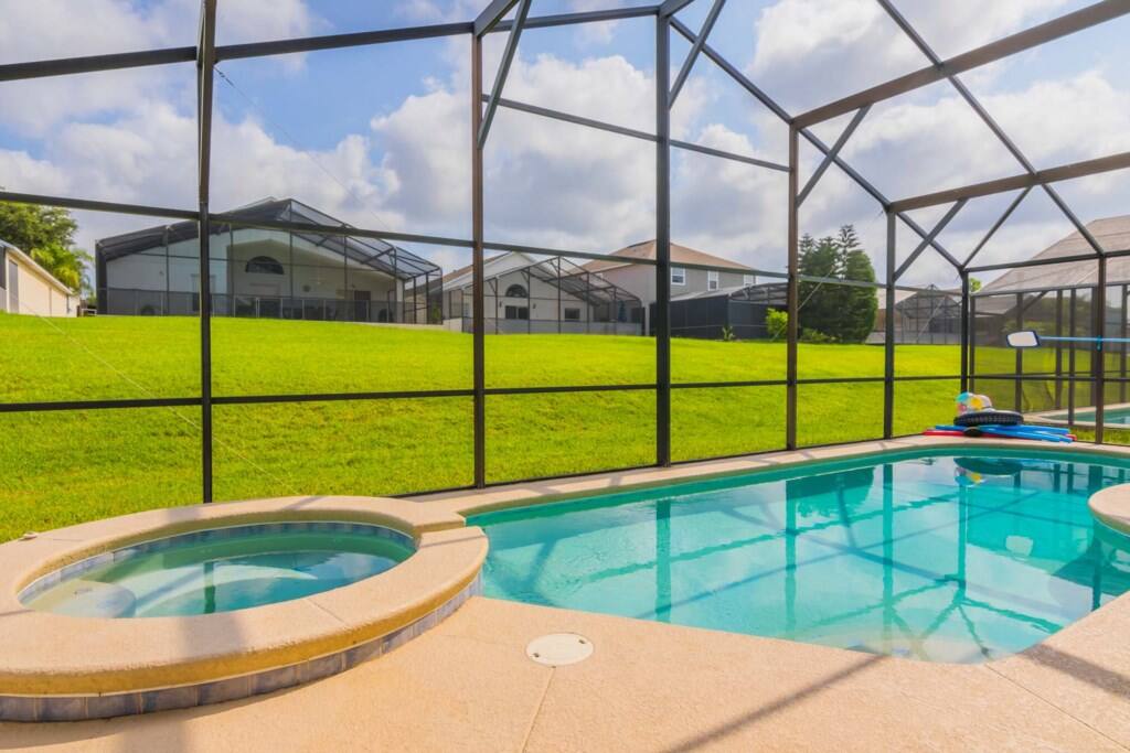 The Gorgeous Private Pool & Spa