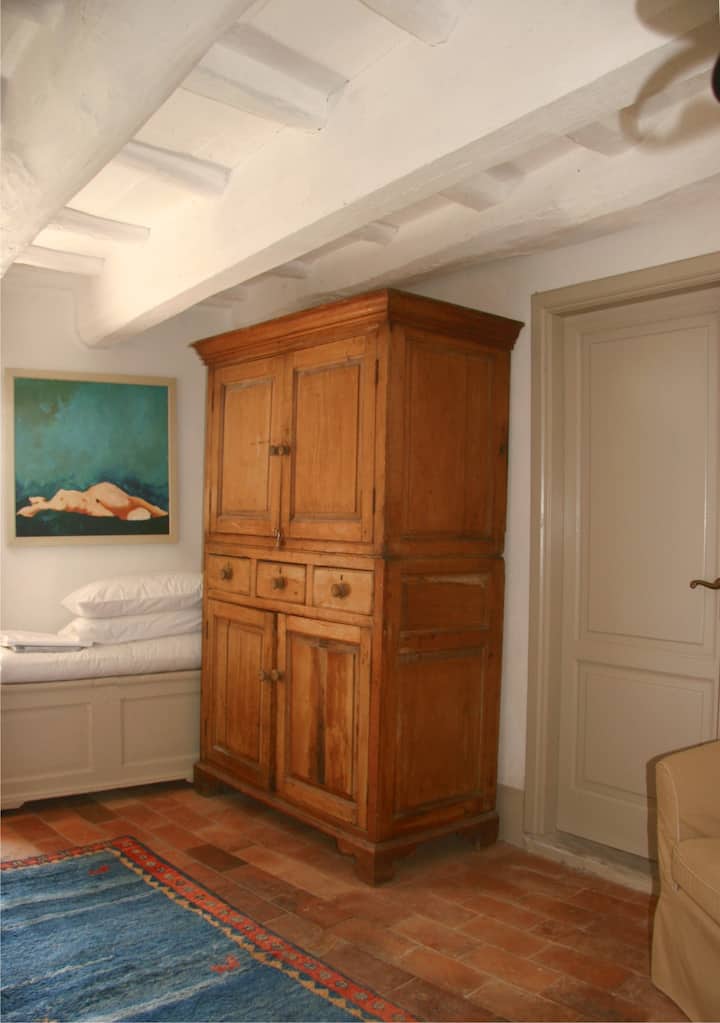 Chumba cha kulala cha kati