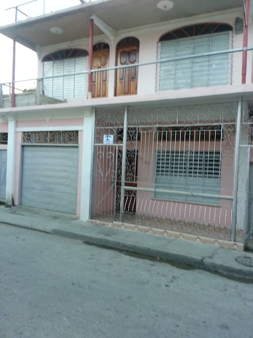 Frente de la casa