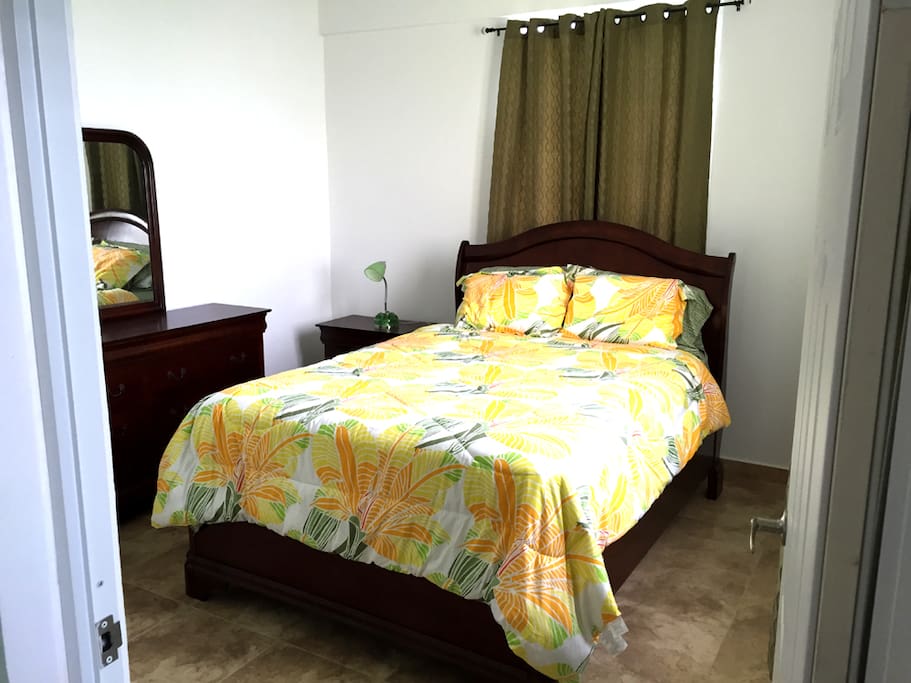 Queen Bed in Bedroom!