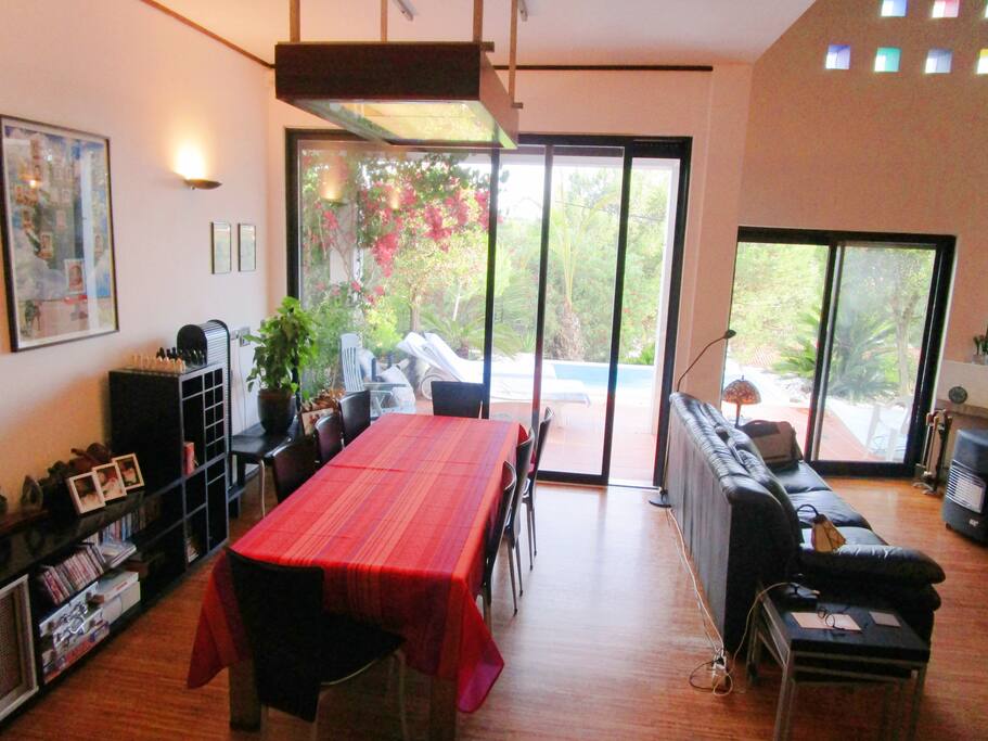 Living/Dining Room