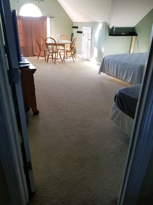 Picture coming in to the room