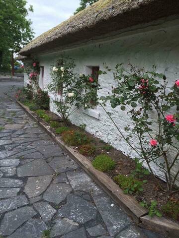 Graune Pet Farm self catering  cottage