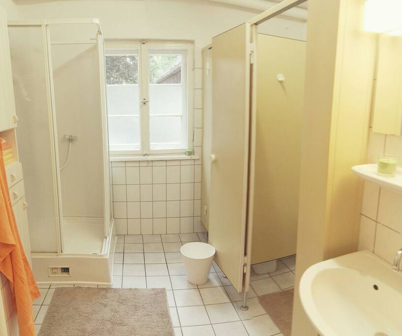 Bad mit Dusche