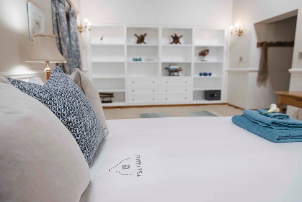 Ample storage and hanging space