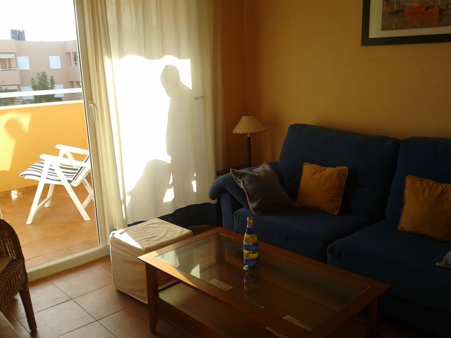 Salón con terraza