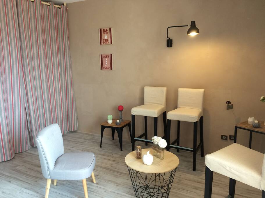 coin salon vers l'alcove