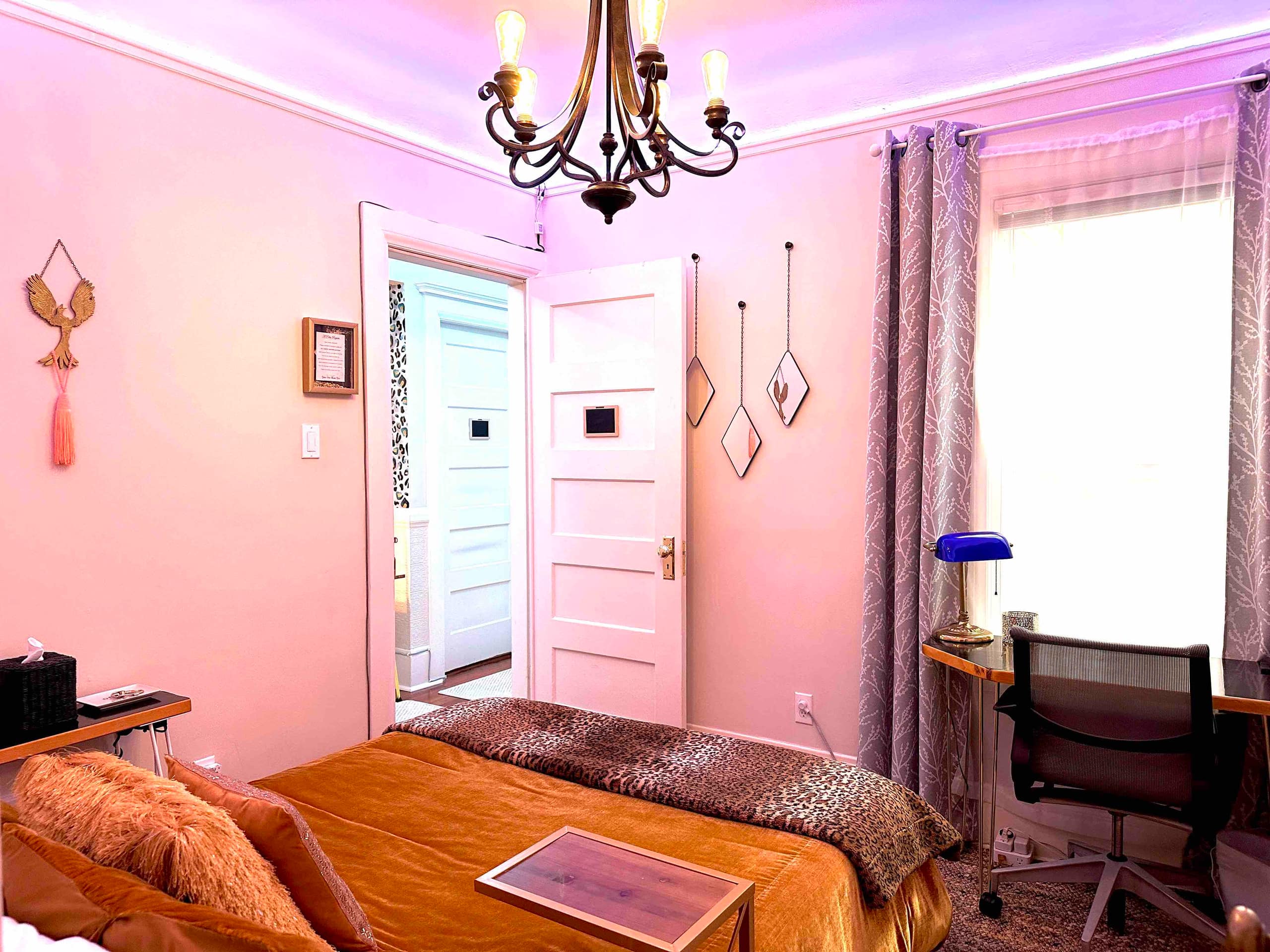 Home in San Francisco · ★4.92 · 4 bedrooms · 4 beds · 1 bath - Image 76