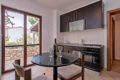 Apartment Zora Ivan Dolac 2