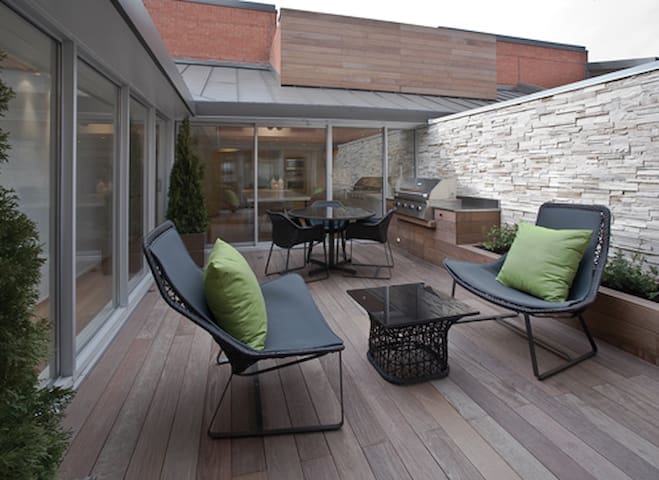 Designers Walk Penthouse