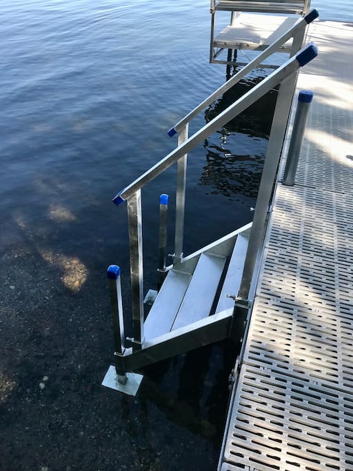 New steps for an easier way to get in and out of the water :)