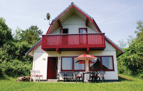 Popular Airbnb listing: "On the moutain" in Kirchheim