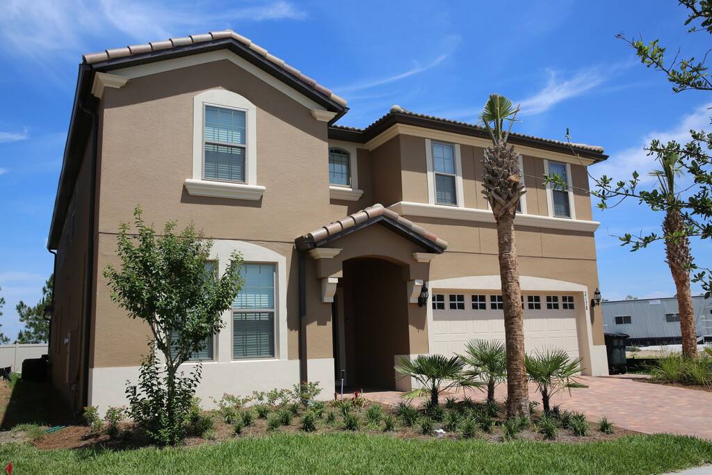 Villa w/West facing pool/Spa