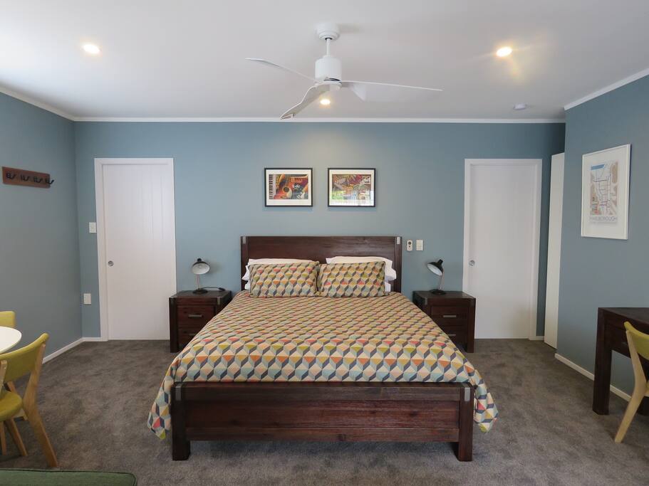 King bed