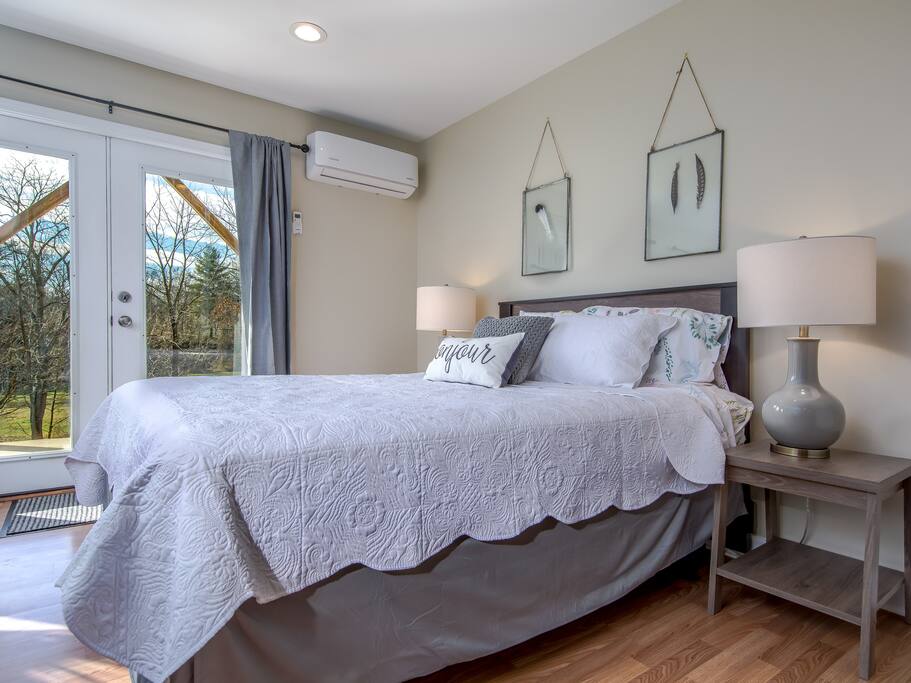 Pastoral Escape Close to Asheville Apartments for Rent in Alexander