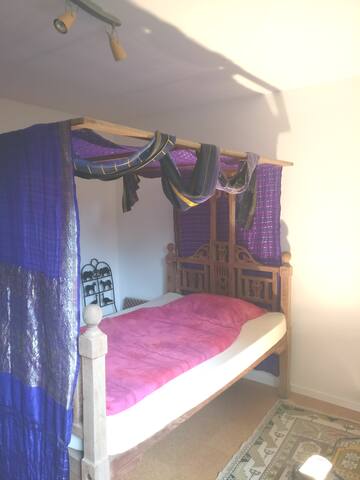 Original Indian bedroom at lake  Ammersee