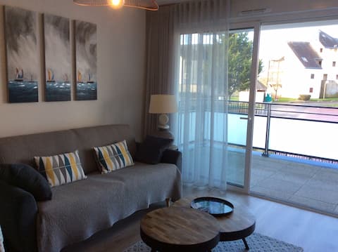 Top Airbnb: Very comfortable 2 bedrooms 5 min from the port. Heated pool in Arzon