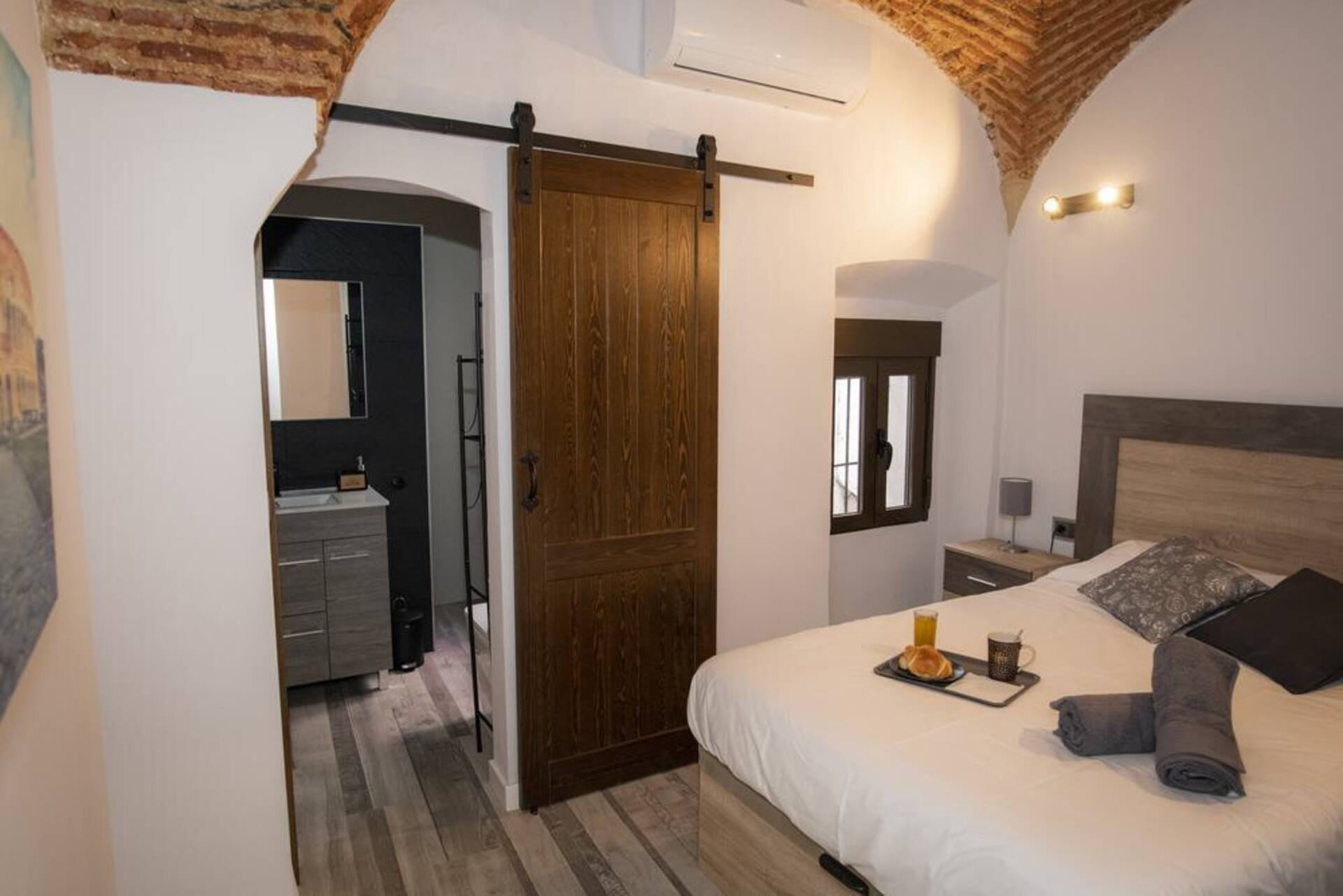 Elegante Apartamento para 5 en el centro de Cáceres con wifi — photo 3