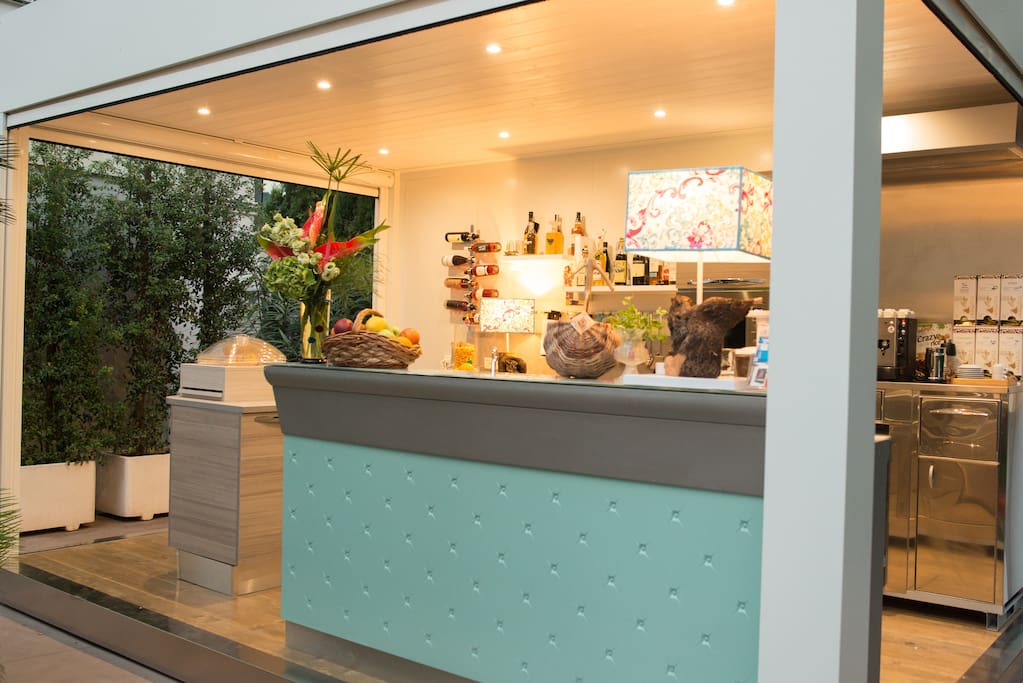 angolo bar in giardino