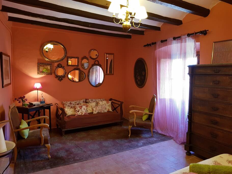 Habitació doble amb llit de matrimoni