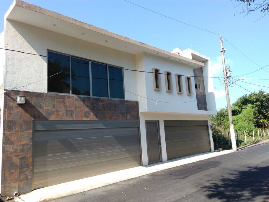 Fachada de casa en la Playa