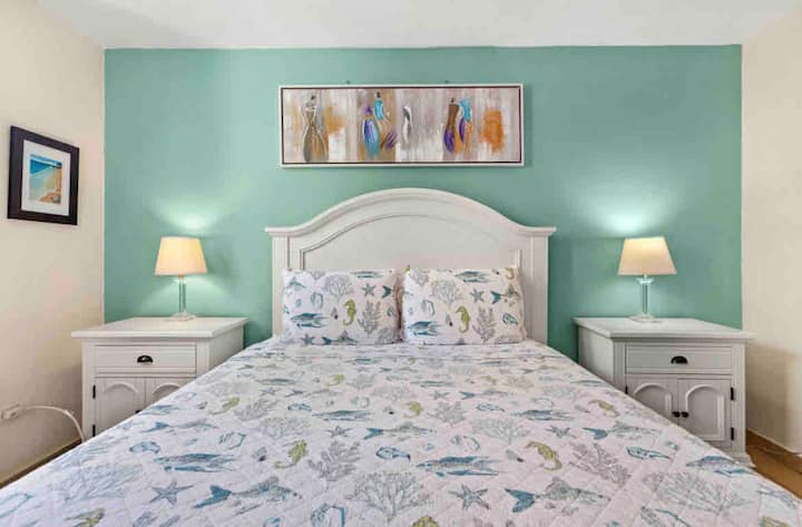 Ground Floor In Aquatika! Pools, Mini Golf & Beach - Porto Rico