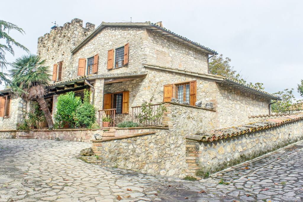 Luxury Villa Todi