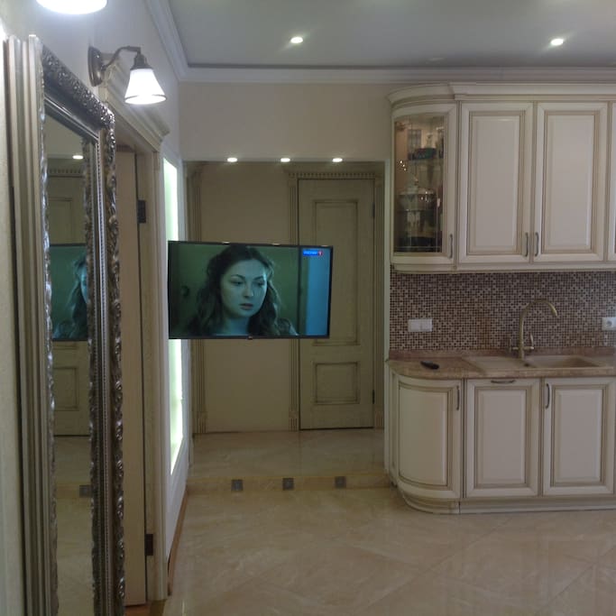 Kitchen-living room.
Кухня-гостиная.