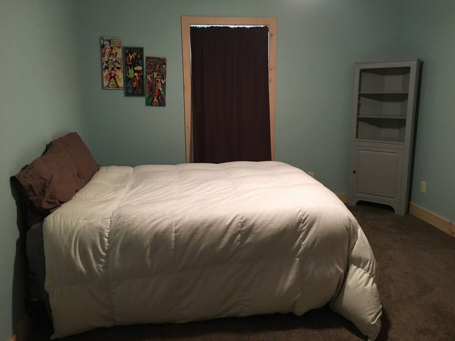 Guest room #1
Max capacity: 2
