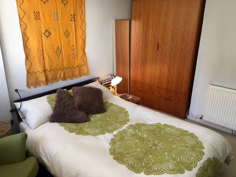 Private Double Bedroom