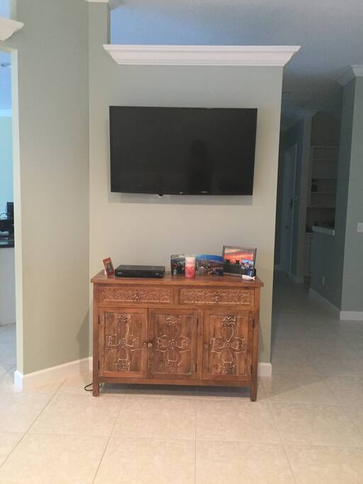 Mounted flat screen