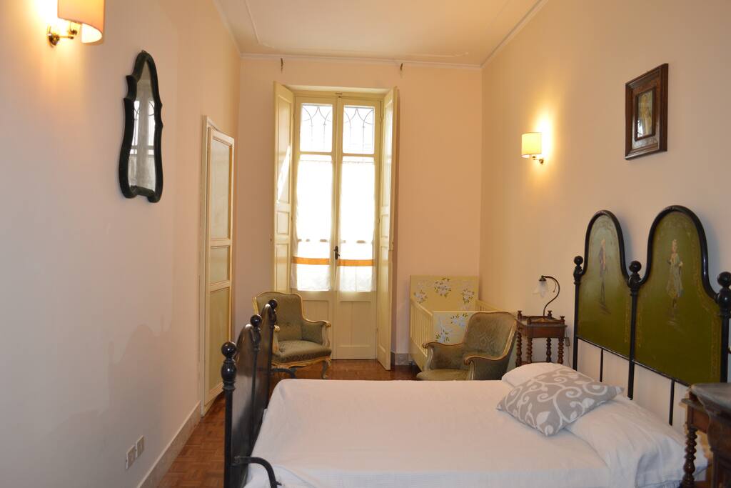 Dama and Cavaliere's bedroom