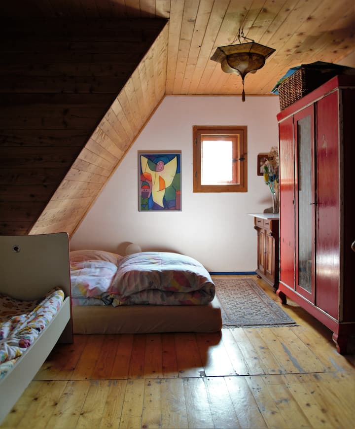 Dhoma e gjumit për familje 1