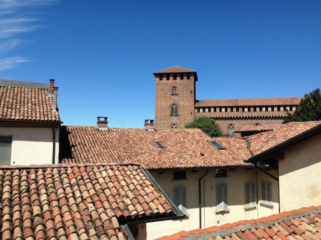 Incantevole nido con vista sul Castello