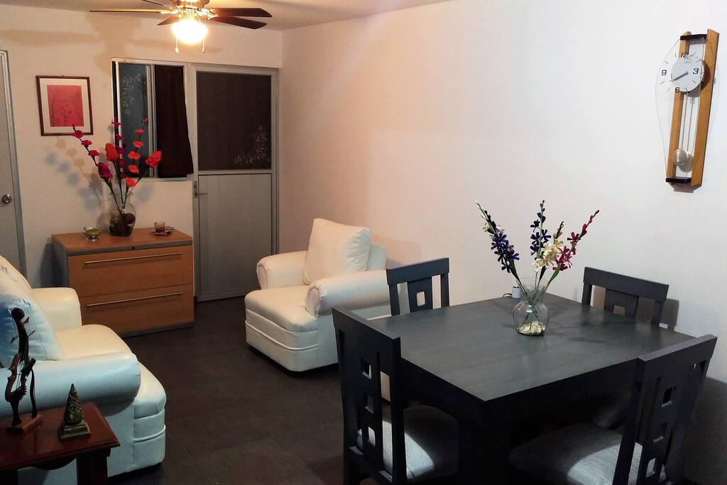 Sala comedor para disfrutar esos momentos con tus seres queridos.
