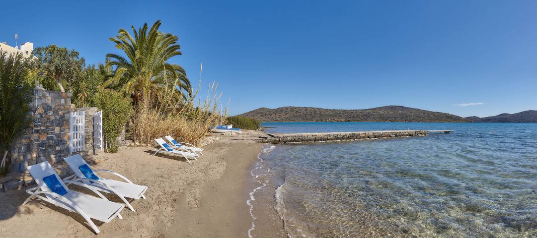 “Villa Anna”- where luxury meets tranquility gallery image 2