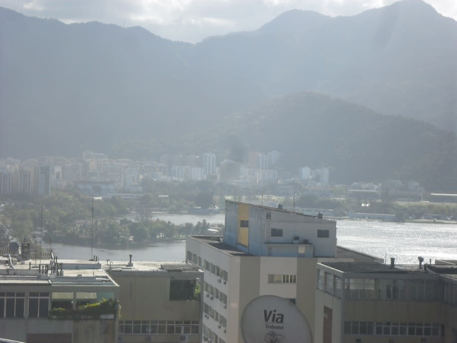 Lagos Rodrigo de Freitas,perfeita linda vista.Que da laje você aprecia.