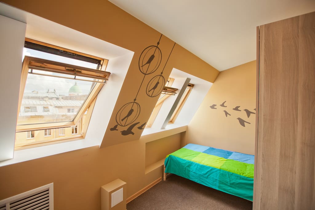 Twin room
2-местная комната с 2 односпальными кроватями