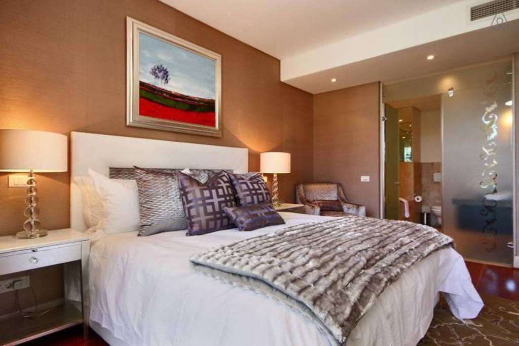 Master Bedroom with En-suite