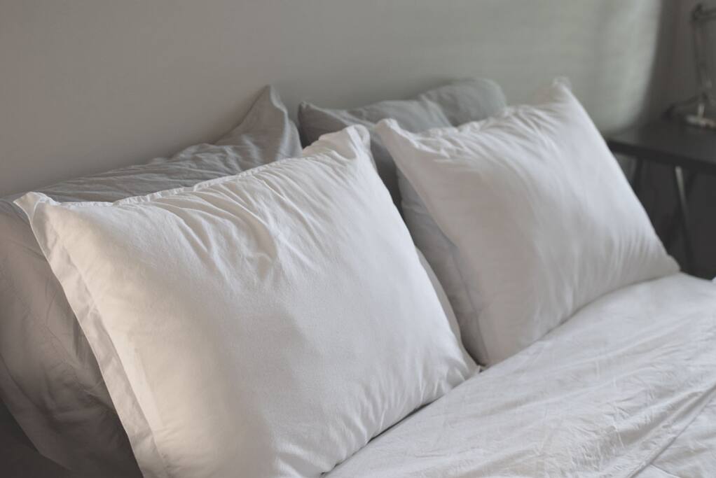 Comfy pillows.