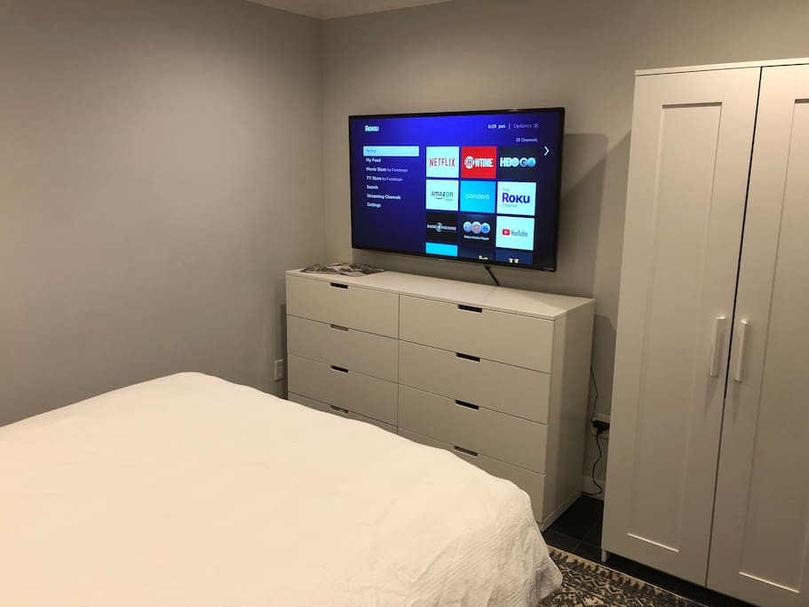 55 inch TV with Roku