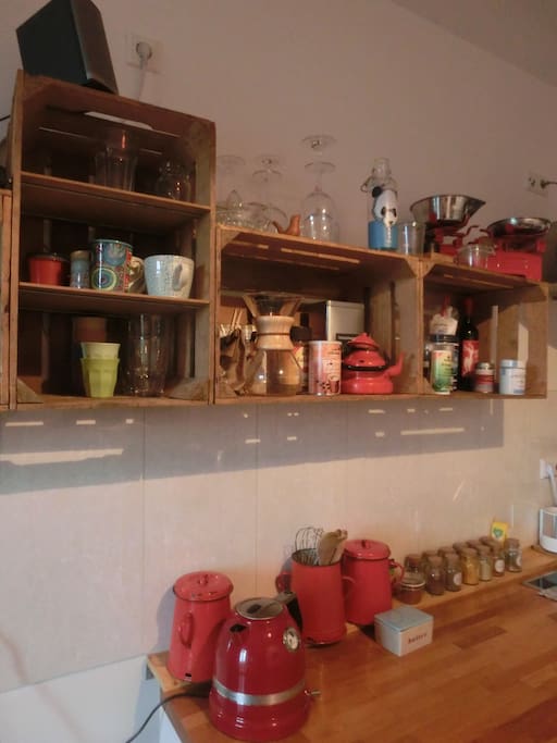 Kaffee, Kräuter, schöne Dinge