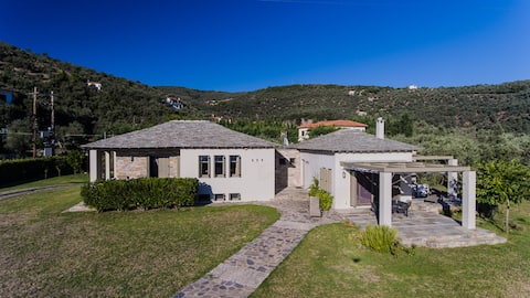 Beachfront Villa FOS Afissos, Pelion.